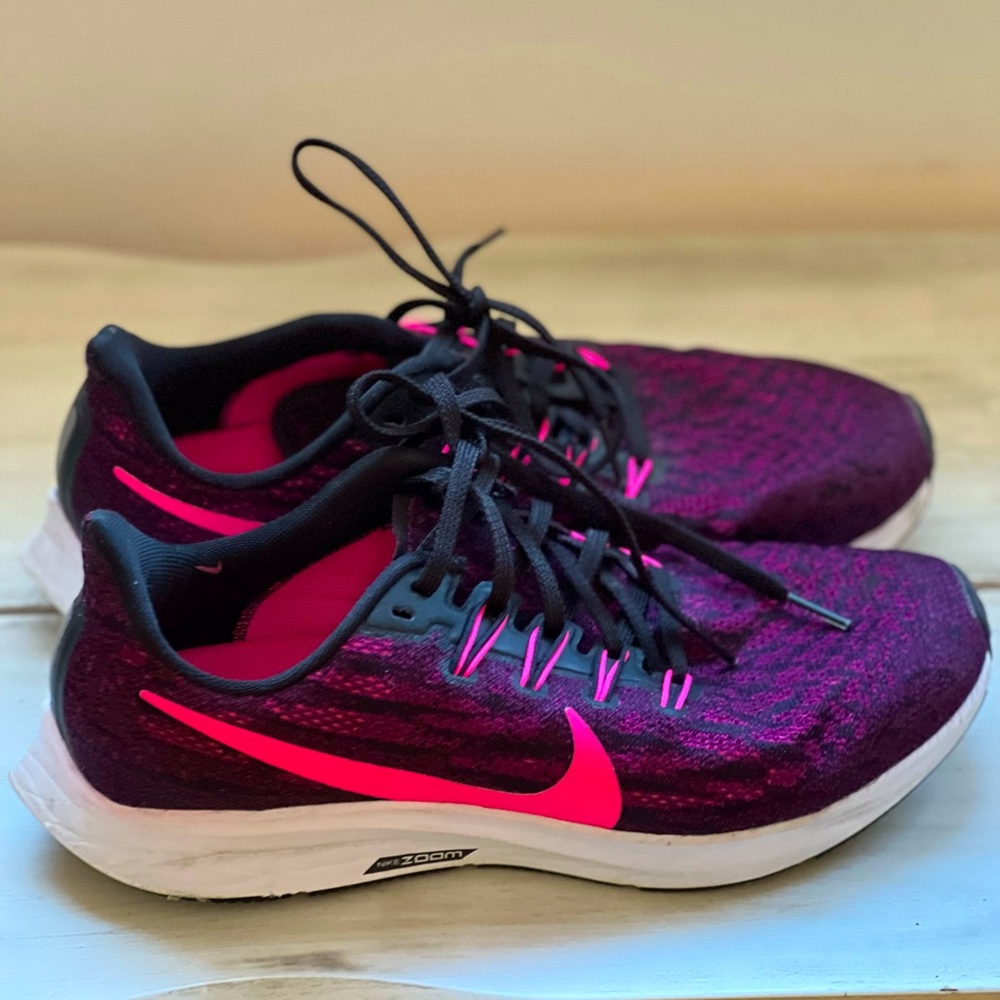 Nike Zoom Sneakers